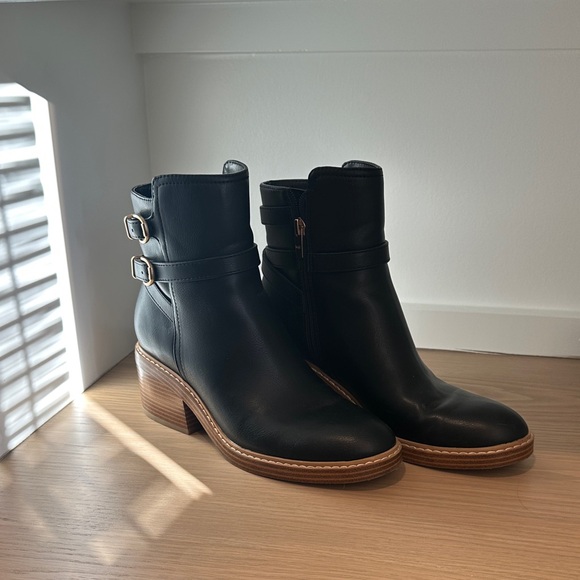 Marc Fisher Shoes - Black Leather Ankle Boots